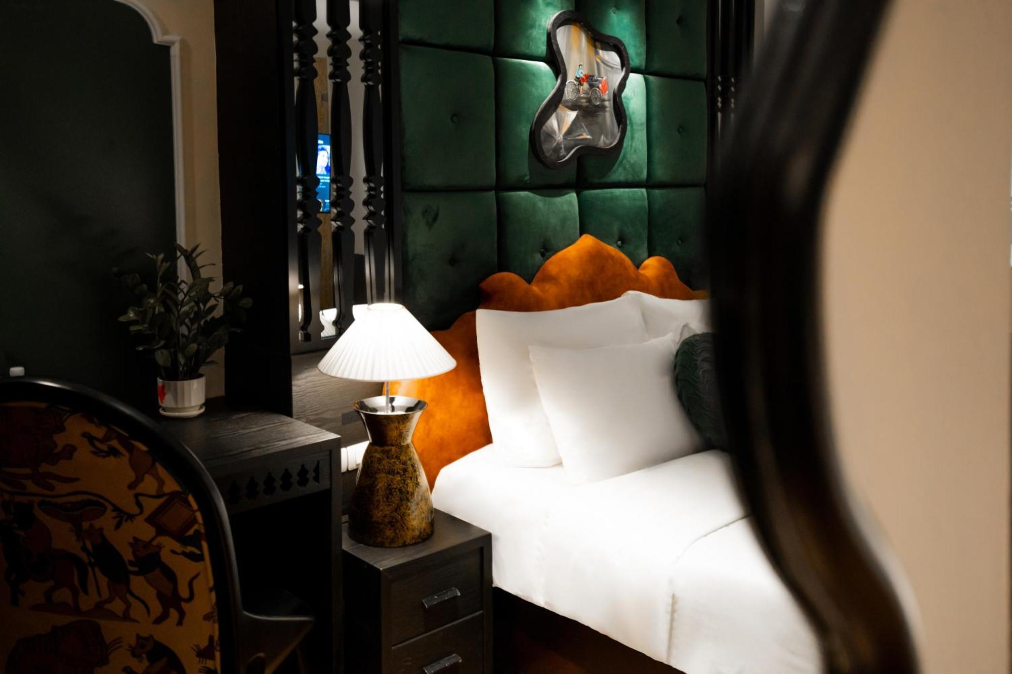 Hanoi Center Silk Classic Hotel & Travel Bagian luar foto