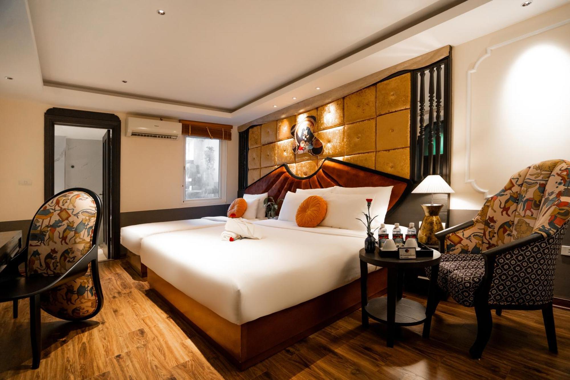 Hanoi Center Silk Classic Hotel & Travel Bagian luar foto