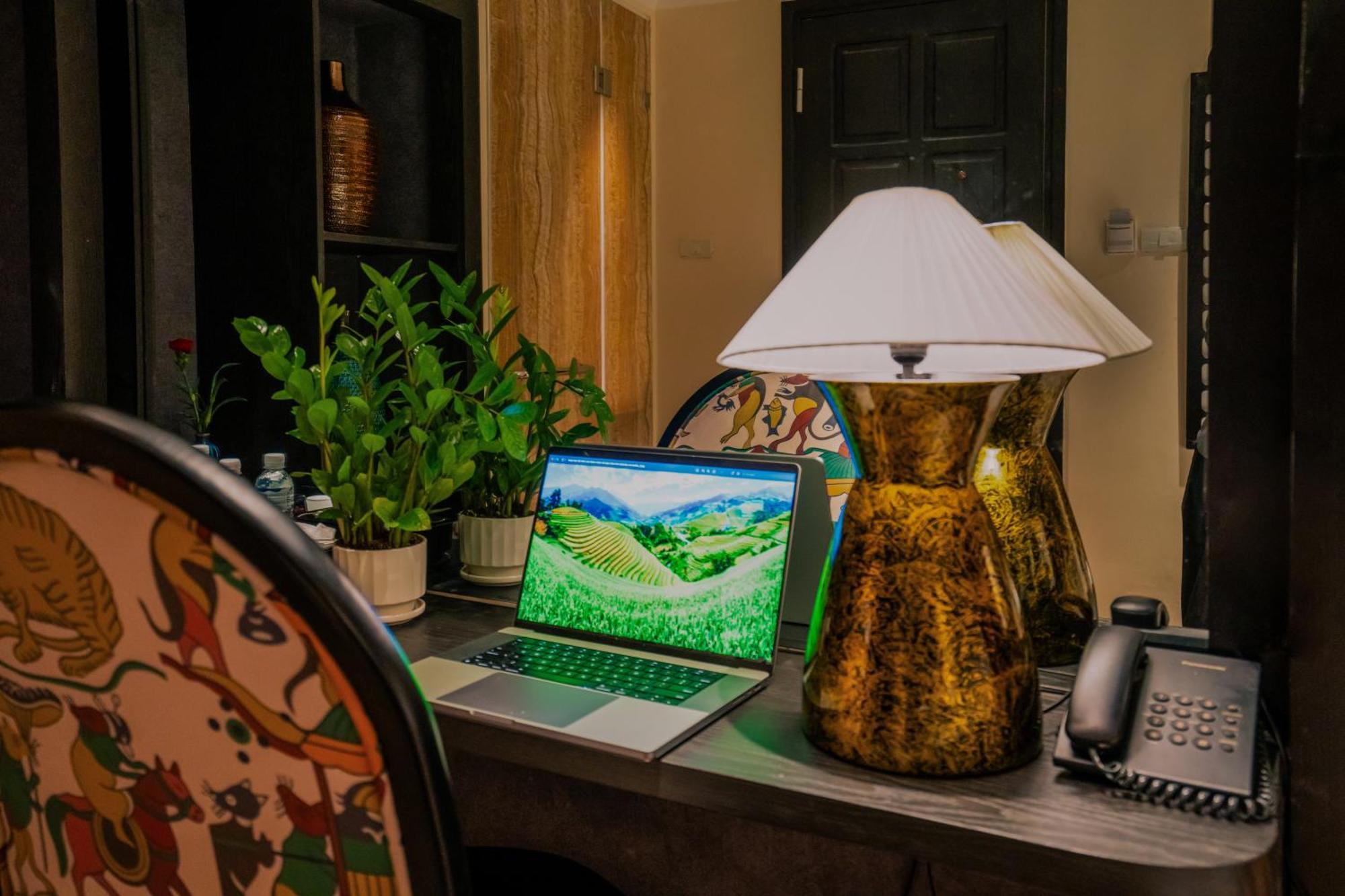 Hanoi Center Silk Classic Hotel & Travel Bagian luar foto