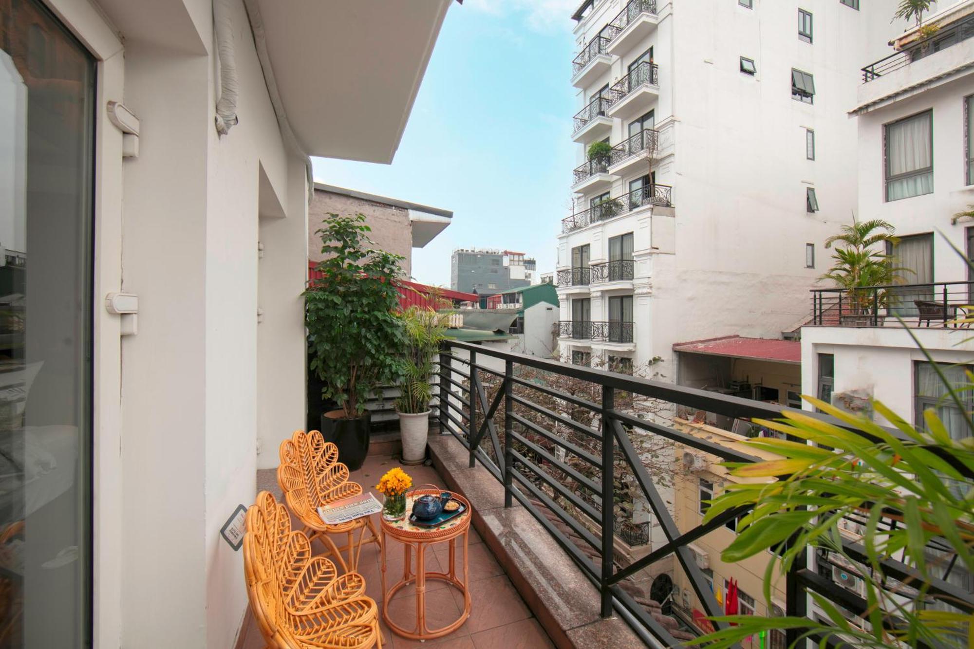 Hanoi Center Silk Classic Hotel & Travel Bagian luar foto